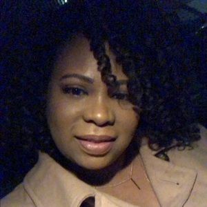 Meet your Posher, Candase